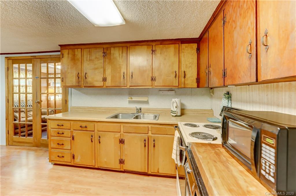 2850 Kingsburry Road Clover, SC 29710 - Photo 22 of 37 Gallery Image 22