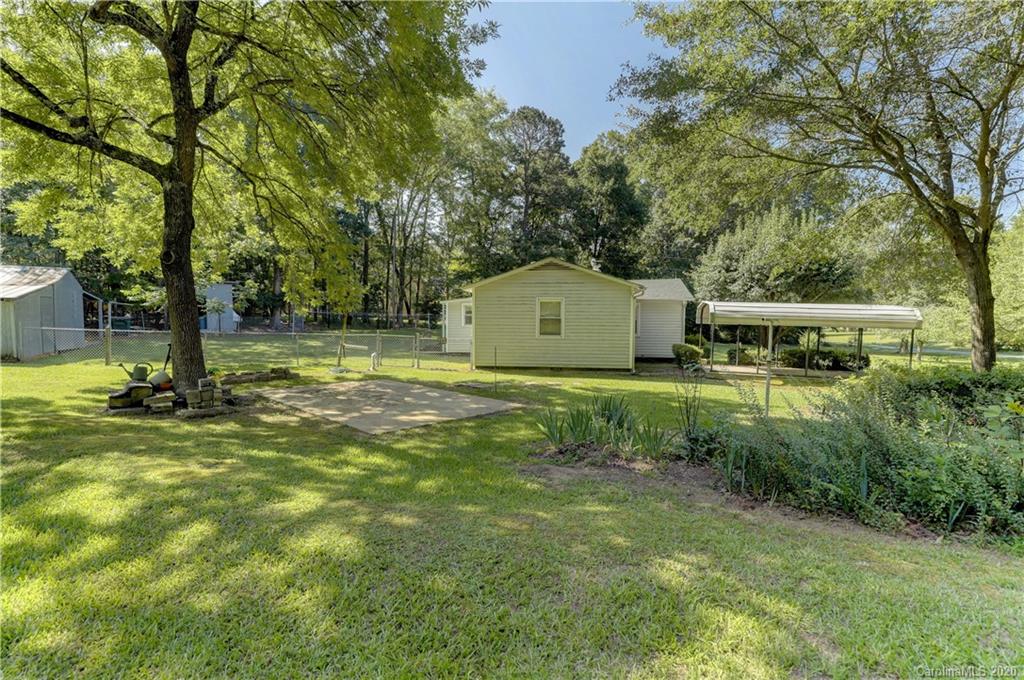 2850 Kingsburry Road Clover, SC 29710 - Photo 32 of 37 Gallery Image 32