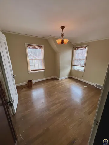 $249,000 | 3516 Southwest Avalon Lane, Topeka, KS 66604