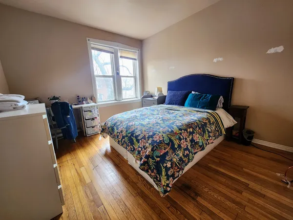 $1,995 | 2218 North St Louis Avenue, Unit 2, Chicago, IL 60647
