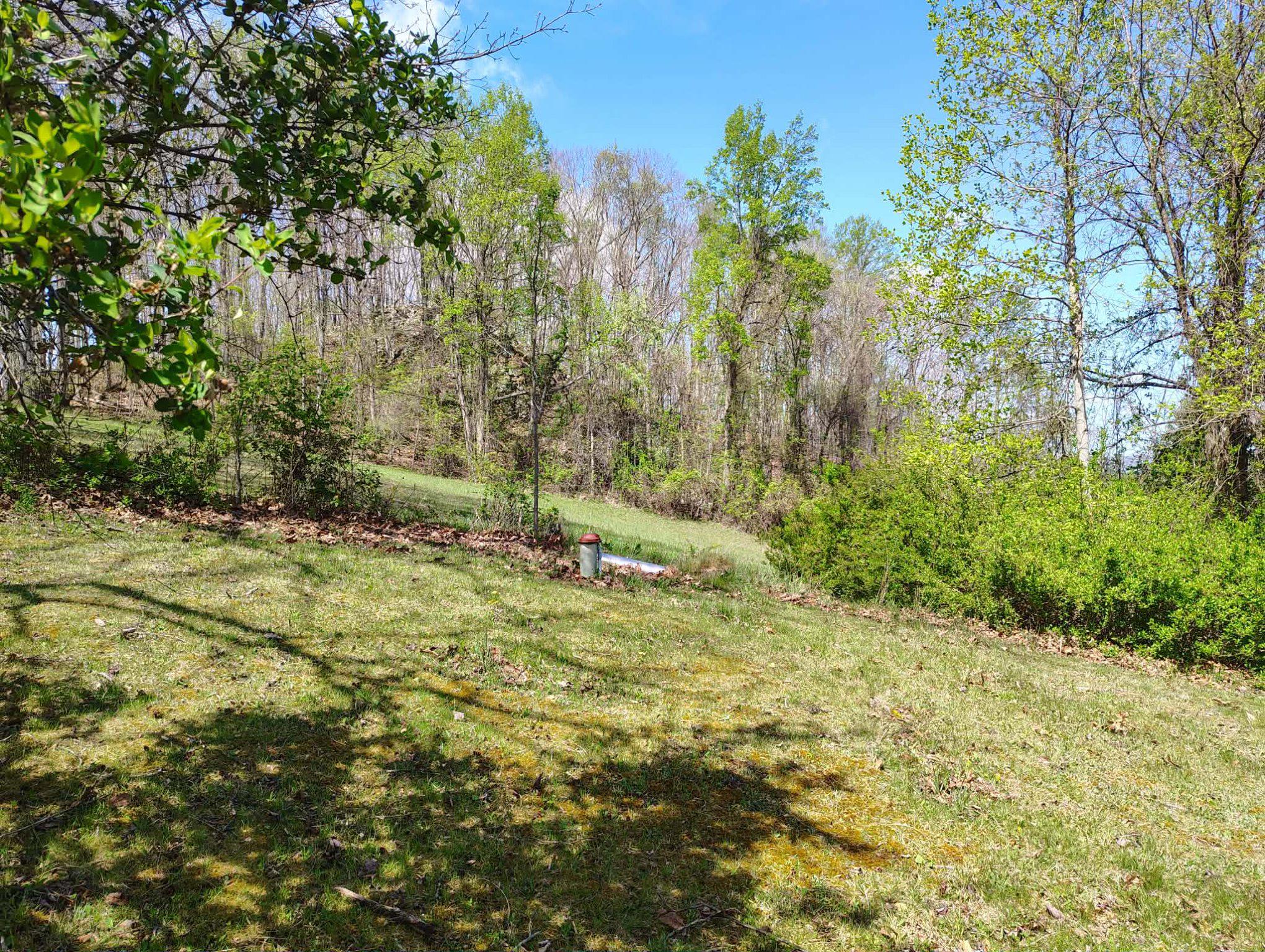 303 Willeva Road Princeton, WV 24740 - Photo 33 of 63 Well head