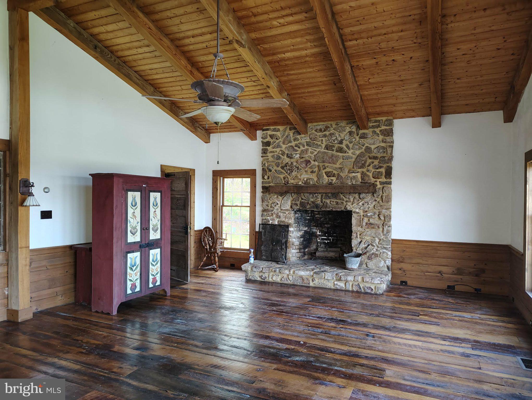 303 Willeva Road Princeton, WV 24740 - Photo 4 of 63