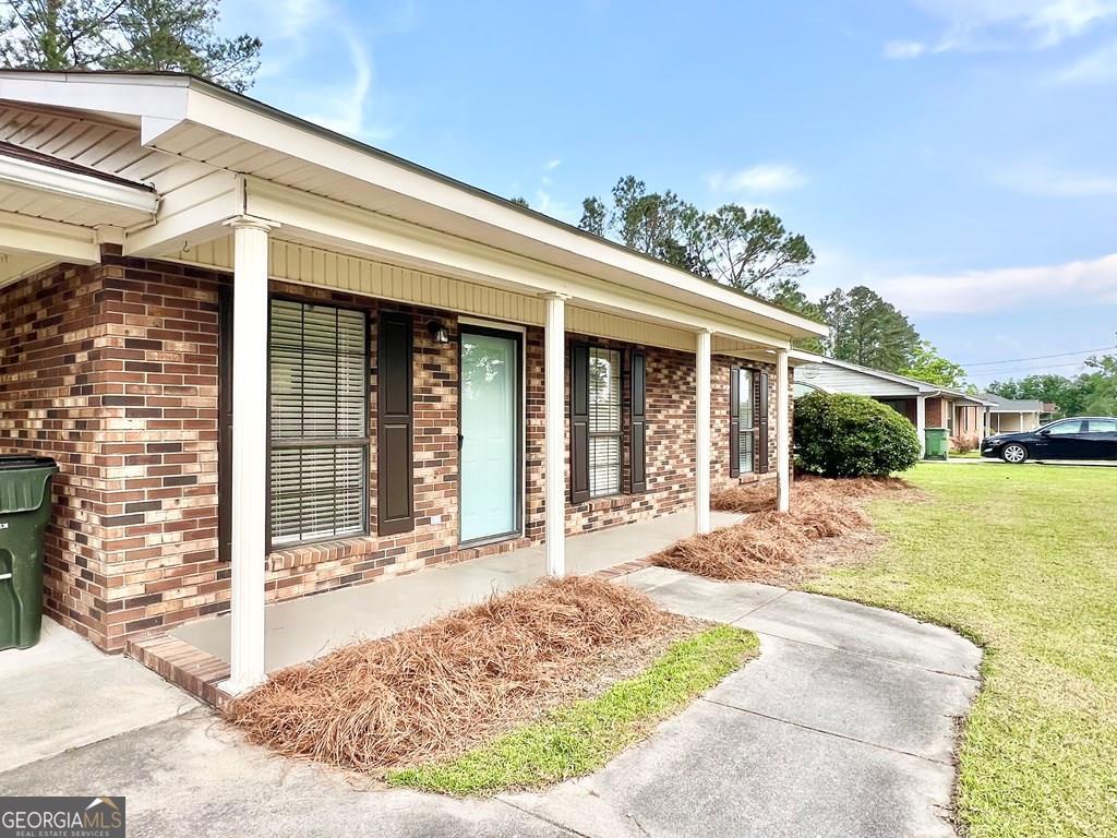43 Charlton Road Hazlehurst, GA 31539 - Photo 1 of 1 Main View
