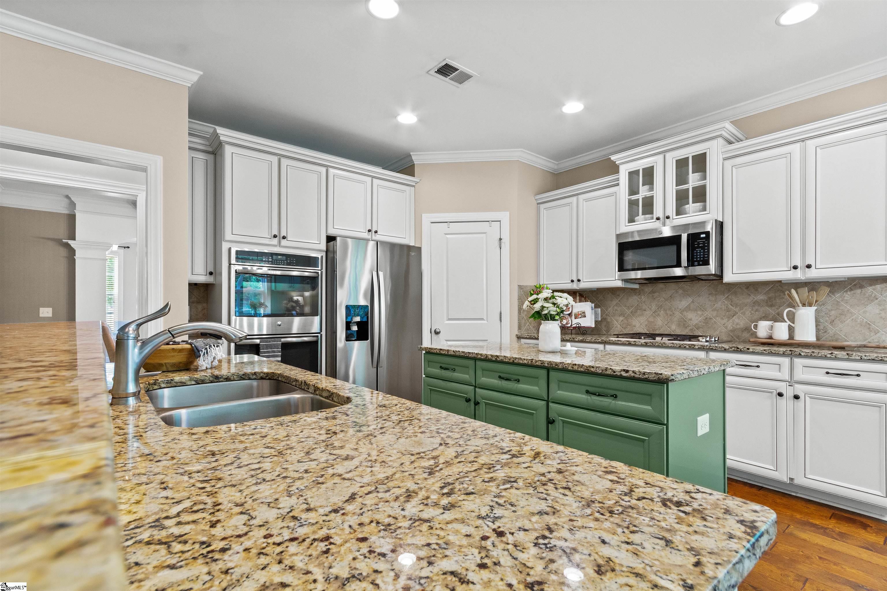 101 Belgian Blue Way Fountain Inn, SC 29644 - Photo 10 of 50 Gallery Image 10