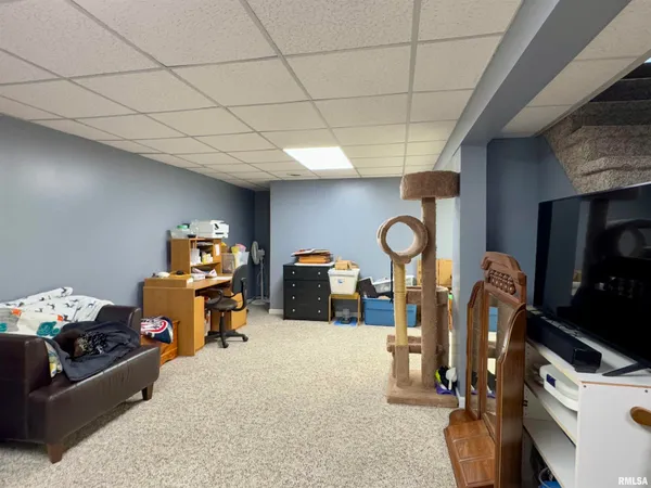 $124,900 | 130 Arlington Drive, Macomb, IL 61455