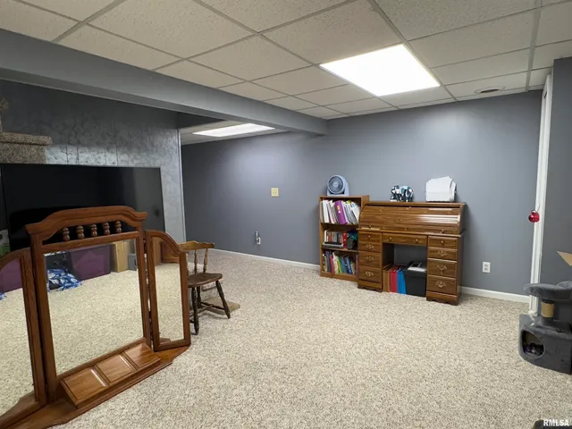 $124,900 | 130 Arlington Drive, Macomb, IL 61455