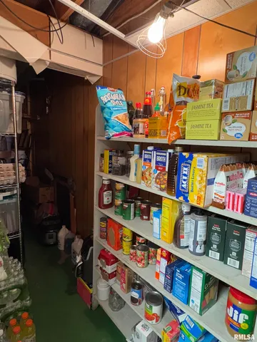 $124,900 | 130 Arlington Drive, Macomb, IL 61455