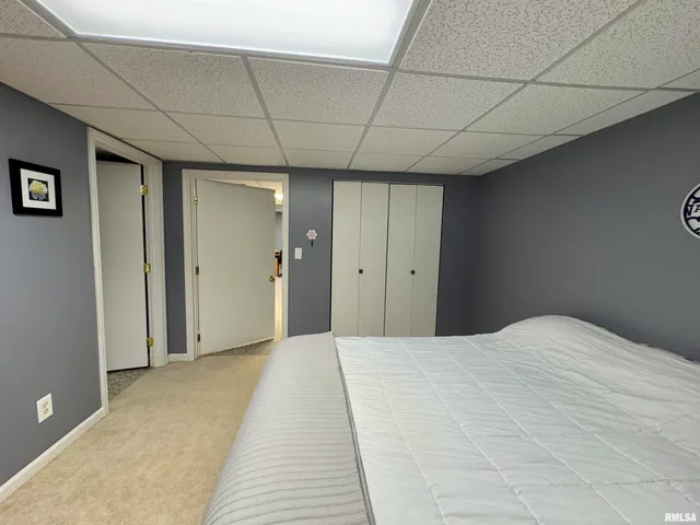 $124,900 | 130 Arlington Drive, Macomb, IL 61455