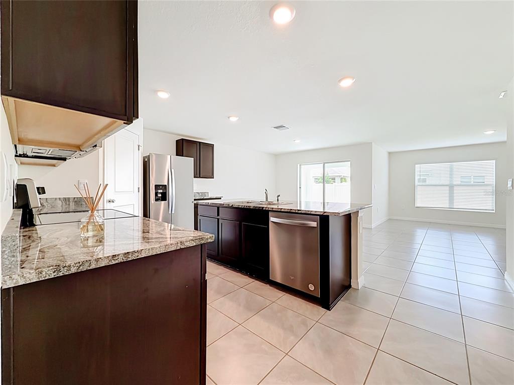 6698 Southeast 3rd Loop Ocala, FL 34472 - Photo 39 of 43