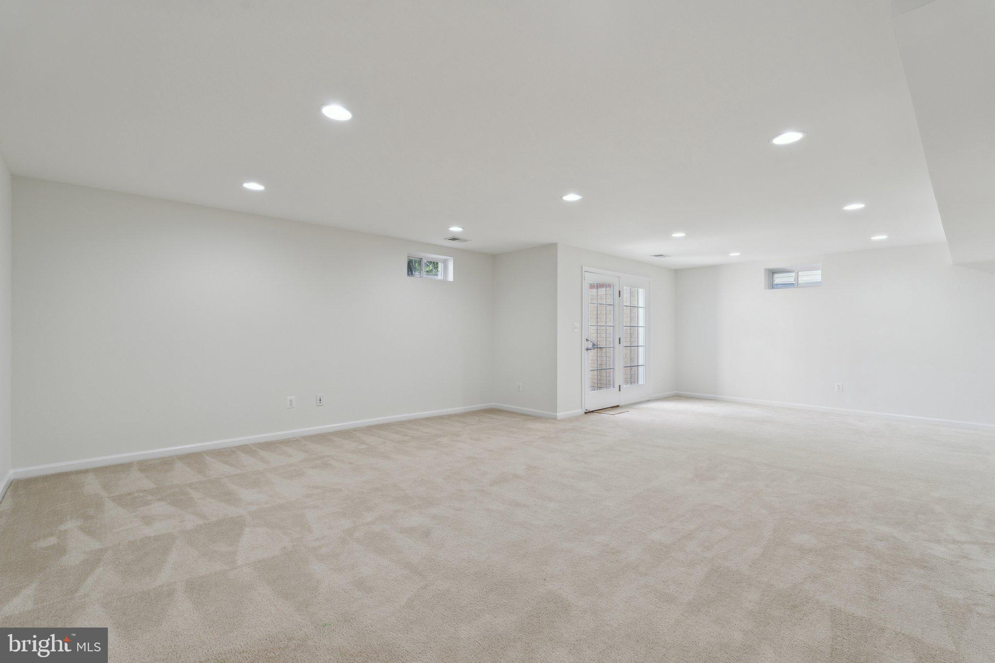 42322 Rising Moon Place Brambleton, VA 20148 - Photo 40 of 77 Gallery Image 40