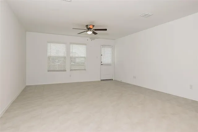 $1,605 | 5924 Timber Pt Drive, Princeton, TX 75407