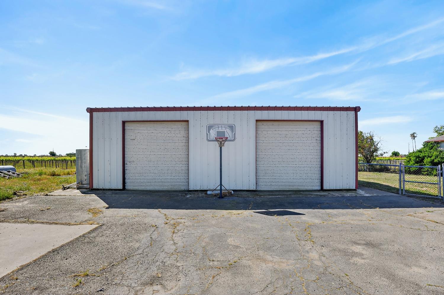 20362 North Ray Road Lodi, CA 95242 - Photo 36 of 43