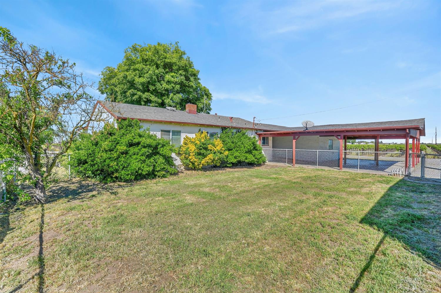 20362 North Ray Road Lodi, CA 95242 - Photo 37 of 43