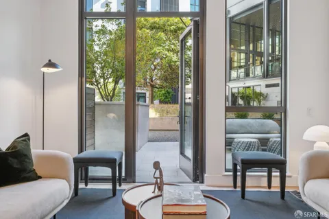 $899,000 | 1 Bristol Court, Unit 111, San Francisco, CA 94130