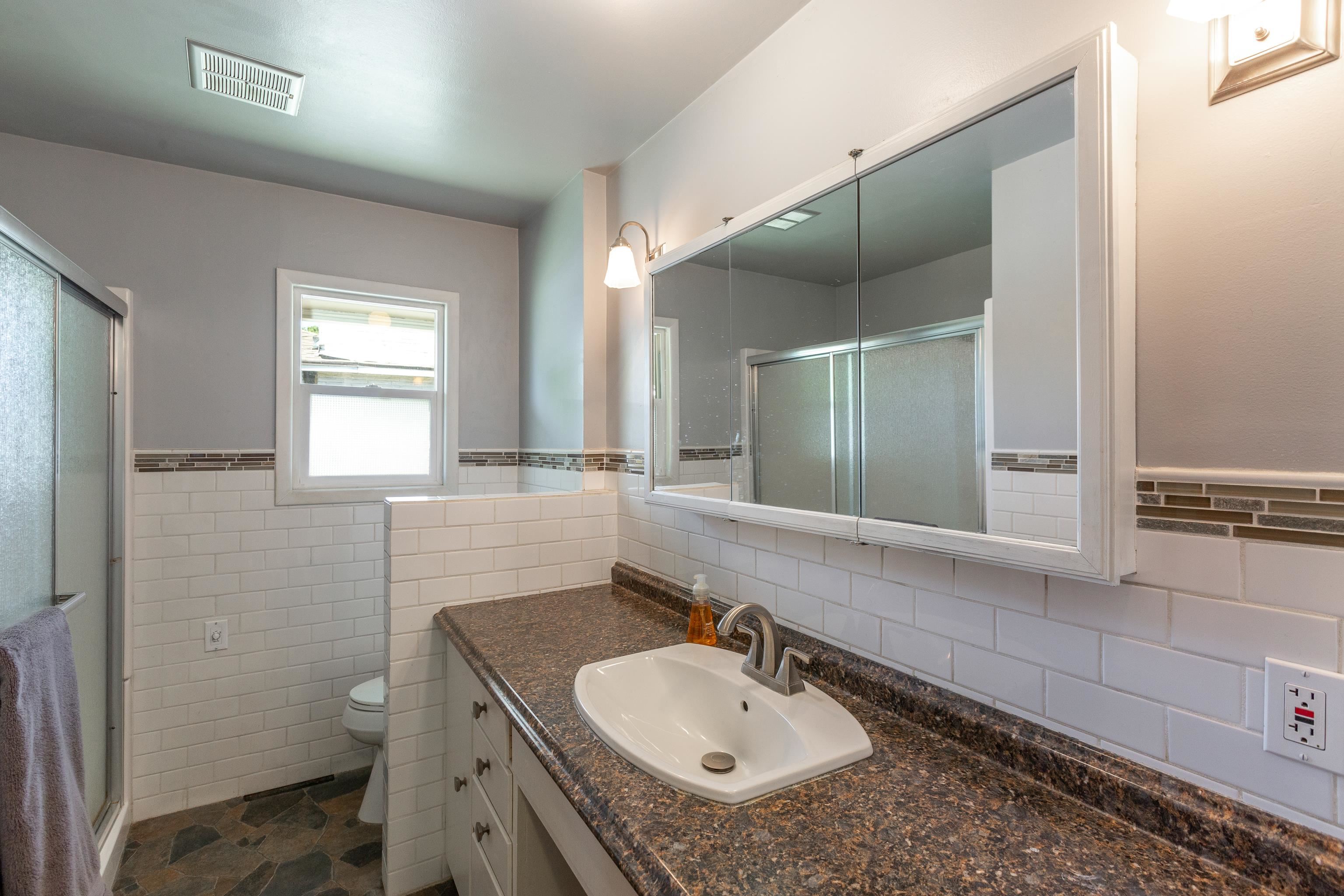 215 North Progress Road Spokane Valley, WA 99037 - Photo 12 of 24