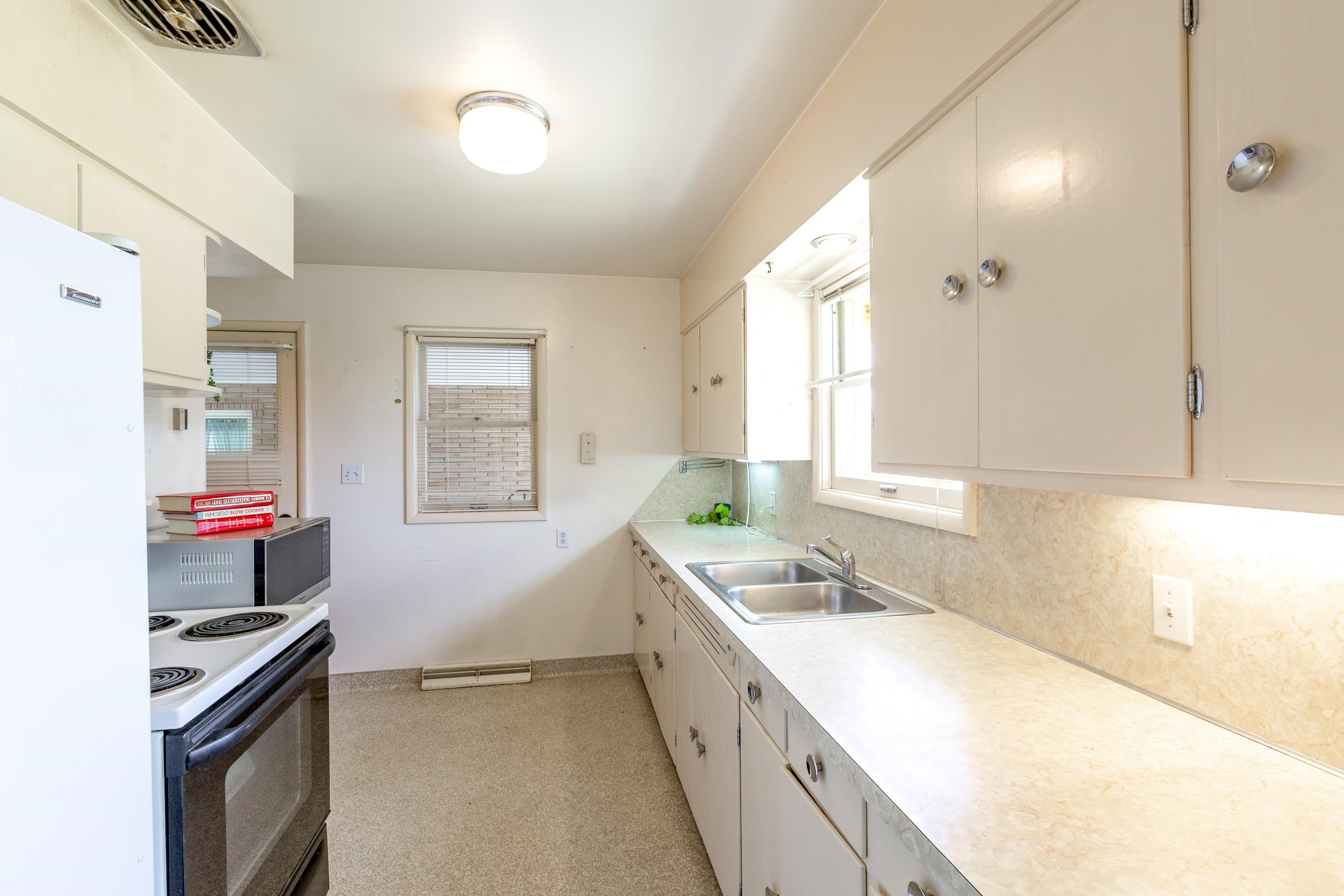 215 North Progress Road Spokane Valley, WA 99037 - Photo 10 of 24