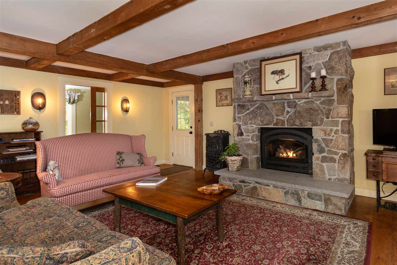 23 Orchards Road Wolfeboro, NH 03894 - Photo 4 of 40