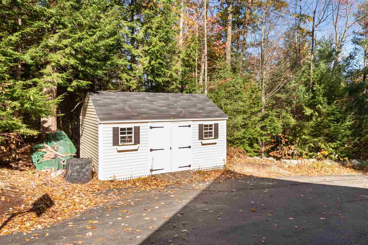 23 Orchards Road Wolfeboro, NH 03894 - Photo 32 of 40