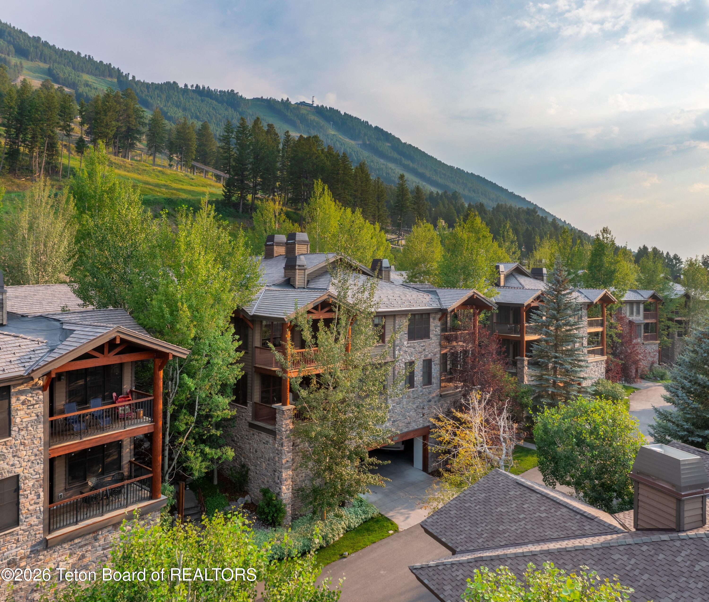 551 Snow King Loop Road, Unit 512 Jackson, WY 83001 - Photo 21 of 27 DJI_0037-HDR-Pano