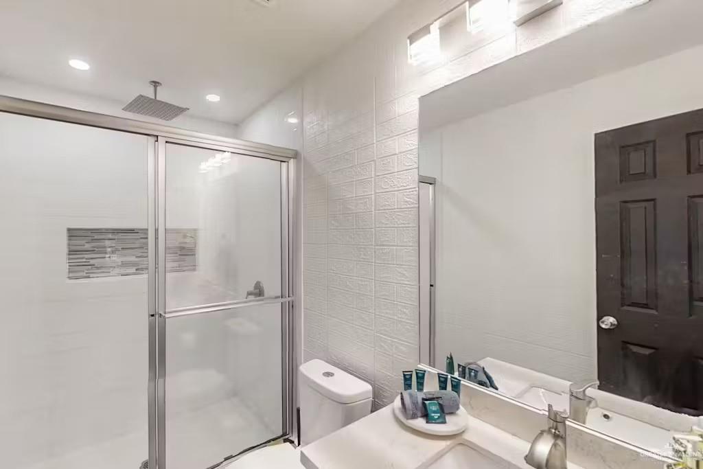 2153 El Rancho Road McAllen, TX 78503 - Photo 9 of 23