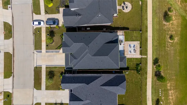 $4,000 | 31422 Beacon Cove Trail, Fulshear, TX 77441