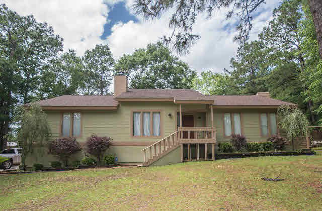 327 Ridgewood Drive Daphne, AL 36526 - Photo 1 of 22