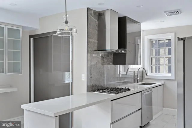 $3,200 | 415 City Avenue, Unit I2, Merion Station, PA 19066