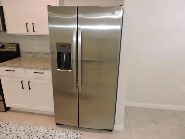 $2,195 | 836 Persimmon Place, Fort Pierce, FL 34981