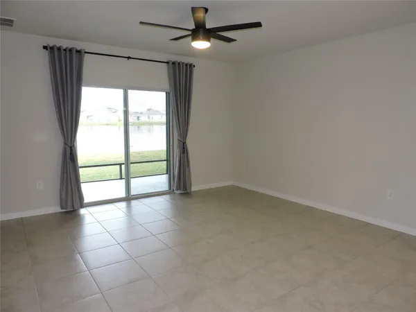 $2,195 | 836 Persimmon Place, Fort Pierce, FL 34981
