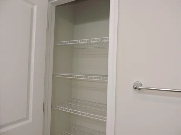 $2,195 | 836 Persimmon Place, Fort Pierce, FL 34981