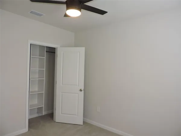 $2,195 | 836 Persimmon Place, Fort Pierce, FL 34981