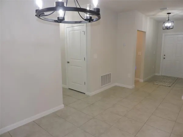 $2,195 | 836 Persimmon Place, Fort Pierce, FL 34981