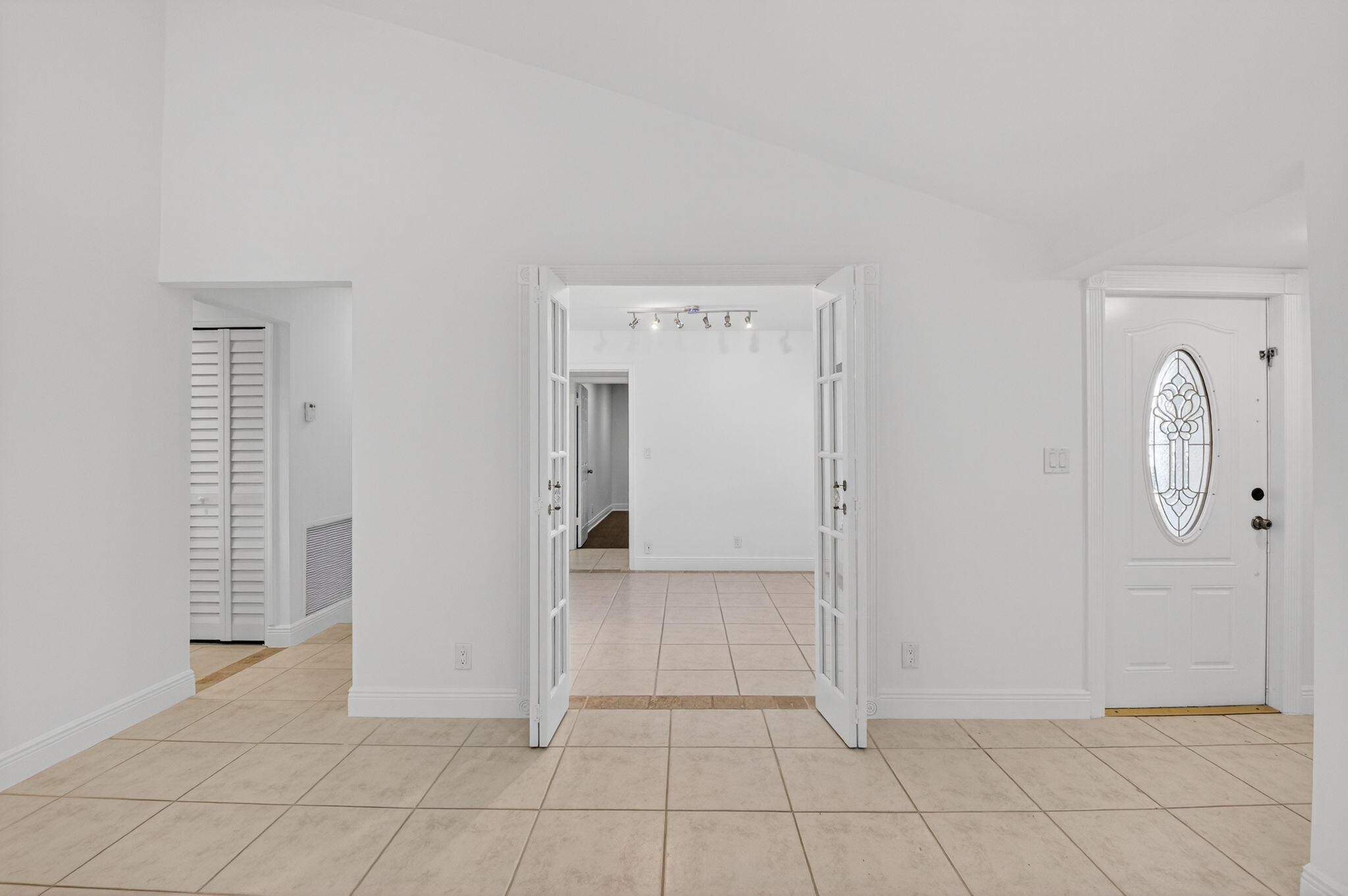 18051 104th Terrace South Boca Raton, FL 33498 - Photo 7 of 46