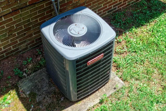 $229,000 | 123 North Main Street, Bulls Gap, TN 37711