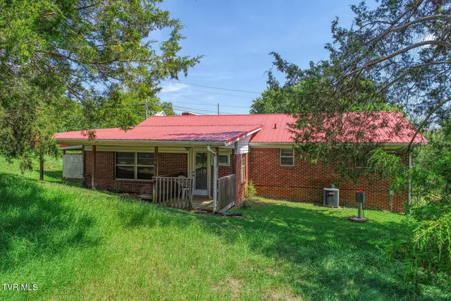 $229,000 | 123 North Main Street, Bulls Gap, TN 37711