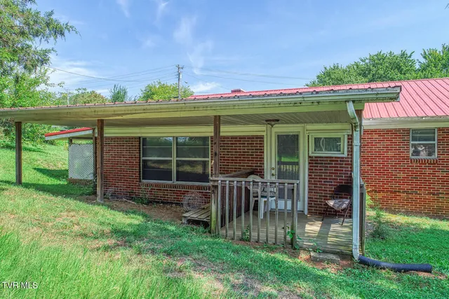 $229,000 | 123 North Main Street, Bulls Gap, TN 37711