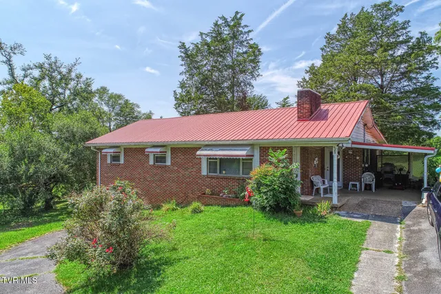 $229,000 | 123 North Main Street, Bulls Gap, TN 37711