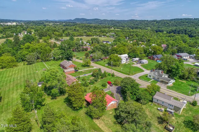 $229,000 | 123 North Main Street, Bulls Gap, TN 37711