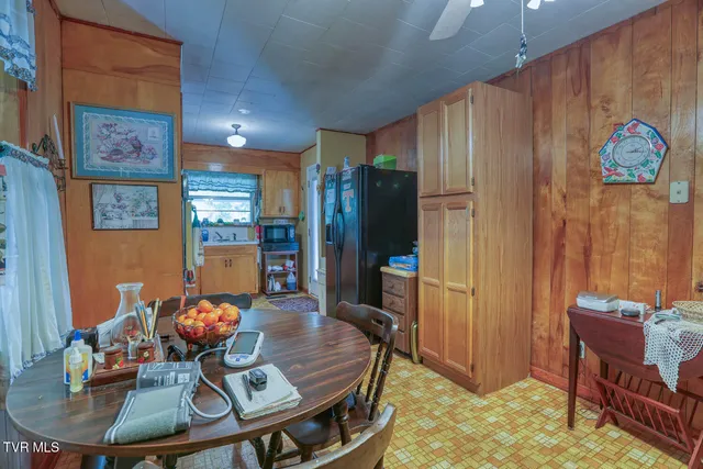 $229,000 | 123 North Main Street, Bulls Gap, TN 37711