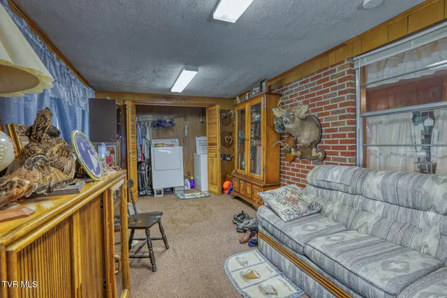 $229,000 | 123 North Main Street, Bulls Gap, TN 37711