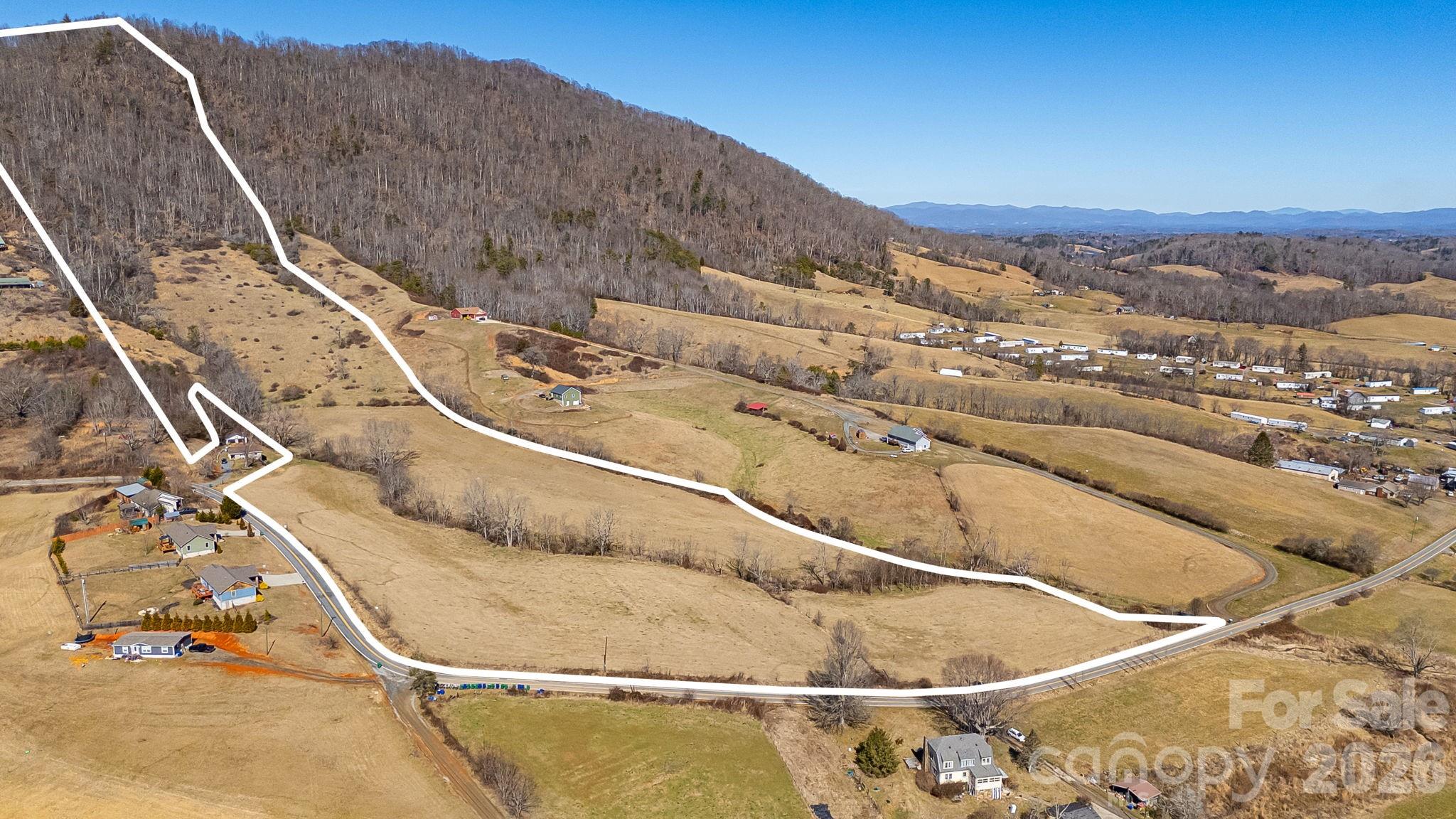 99999 Green Valley Road Leicester, NC 28748 - Photo 2 of 21 a view of a swimming pool