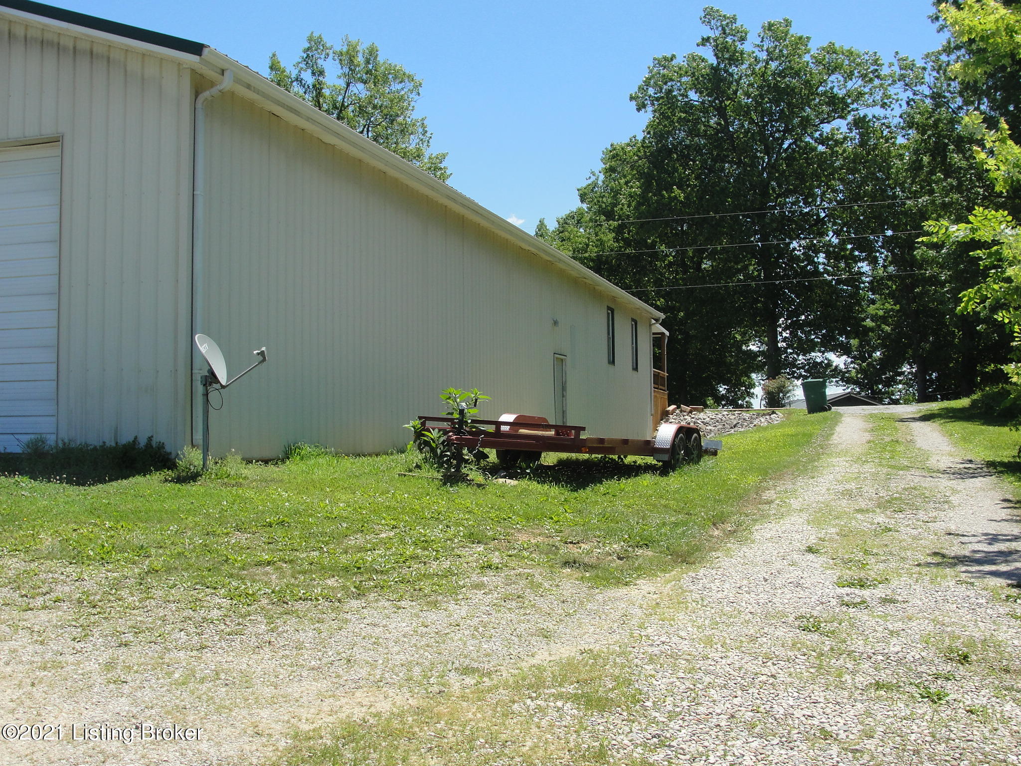 413 Fentress Lookout Road Falls Of Rough, KY 40119 - Photo 10 of 57 2021-06-15 13.27.39