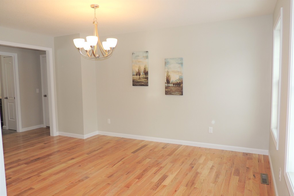 201 Morton Street Springfield, MA 01119 - Photo 4 of 25 Gallery Image 4