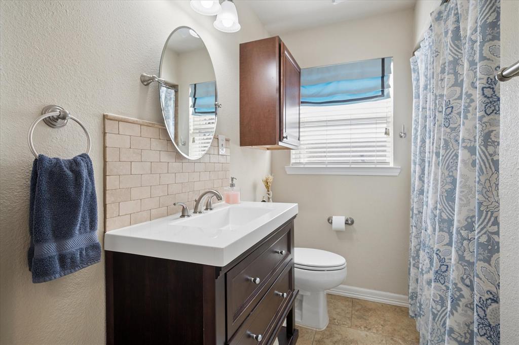846 Peavy Road Dallas, TX 75218 - Photo 9 of 21
