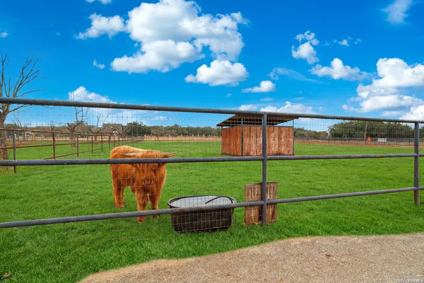$1,879,000 | 7380 Rolling Acres Trail, Fair Oaks Ranch, TX 78015