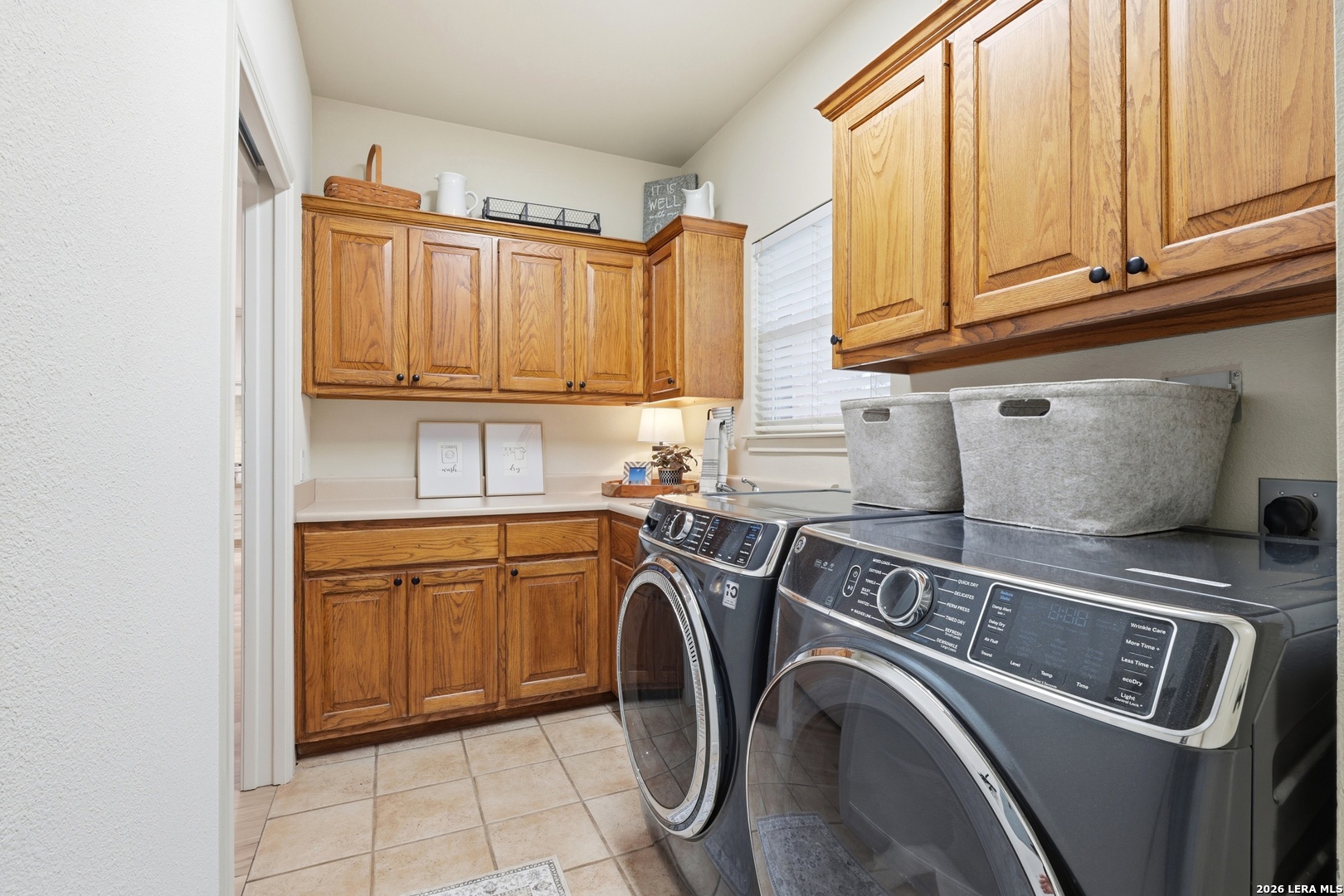 7380 Rolling Acres Trail Fair Oaks Ranch, TX 78015 - Photo 25 of 49