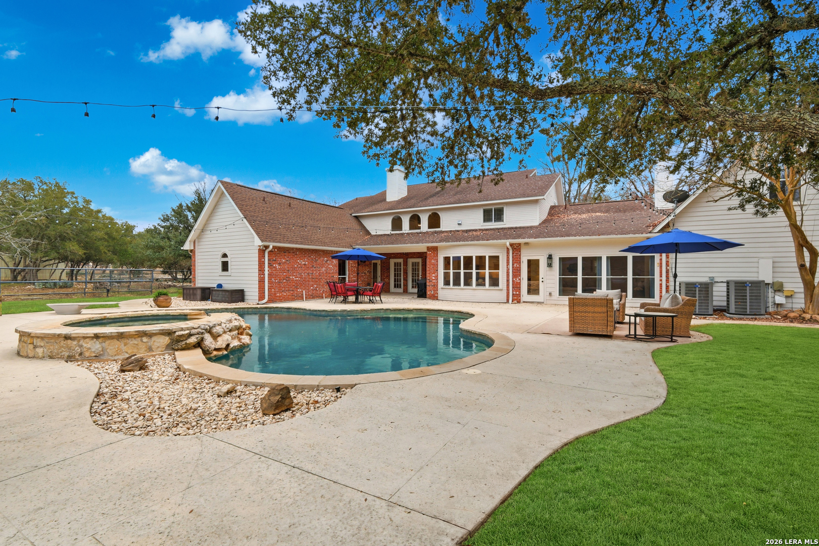 7380 Rolling Acres Trail Fair Oaks Ranch, TX 78015 - Photo 43 of 49