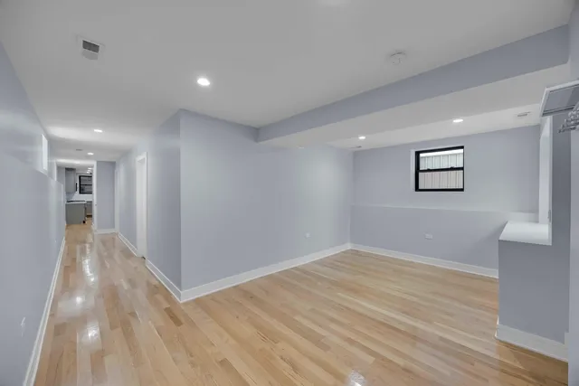 $3,150 | 2046 West Moffat Street, Unit 1, Chicago, IL 60647