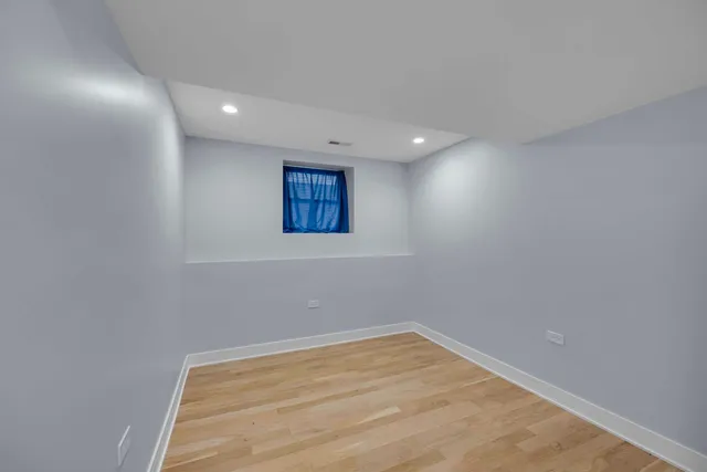 $3,150 | 2046 West Moffat Street, Unit 1, Chicago, IL 60647