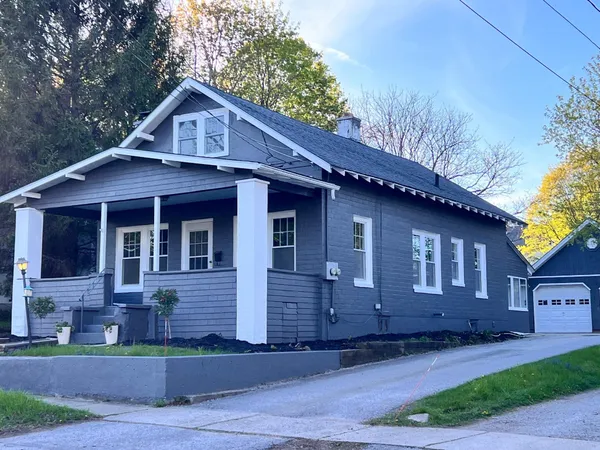 $299,500 | 51 Engrem Avenue, Rutland, VT 05701